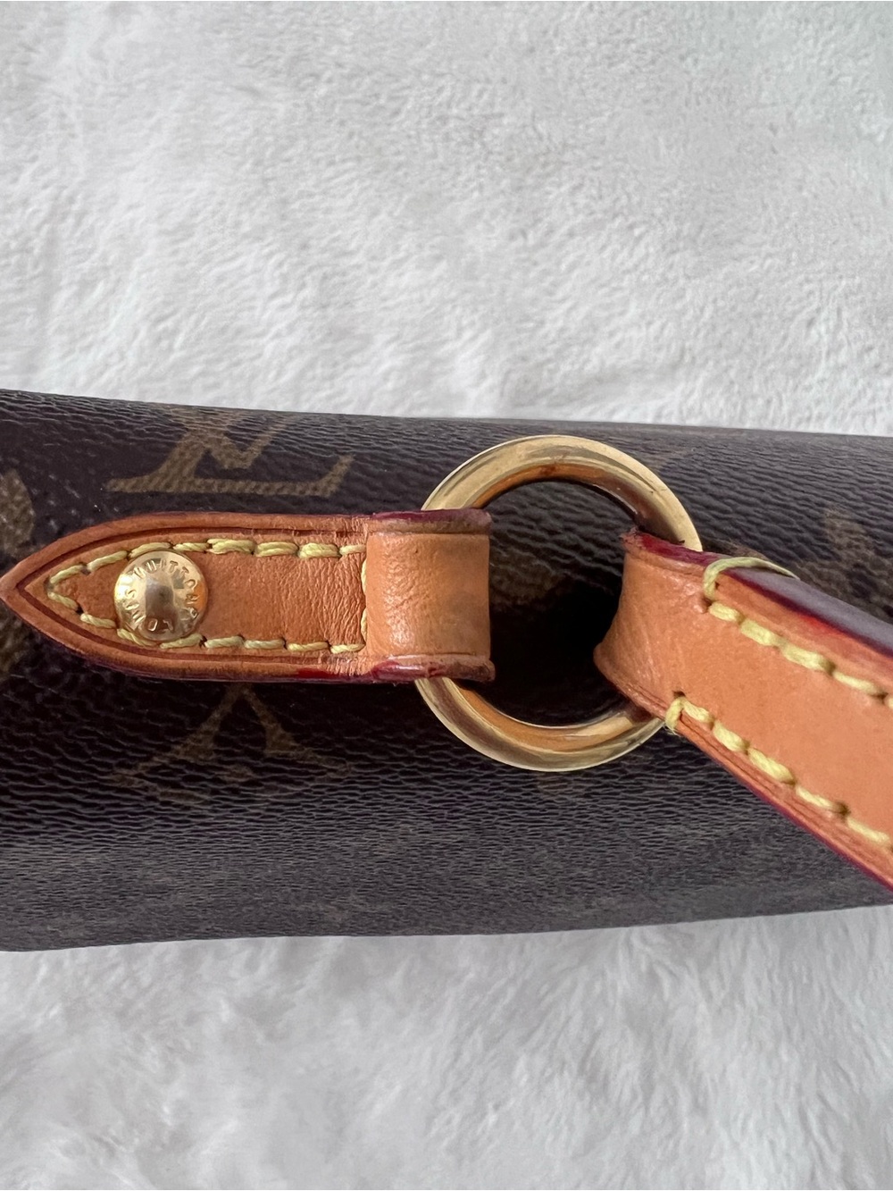 Louis Vuitton Cluny BB with Two-tone Crossbody Strap and Dust Bag, Monogram - Picture 8 of 16